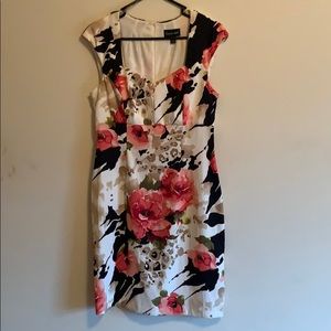 Floral dress by Connected.